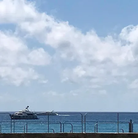 Casa Patella * ラヴァーニャ